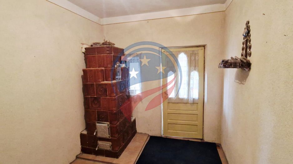 Casa Bradesti  teren  intravilan 7952 mp  deschidere 33 m la DE 70 - Poză 9