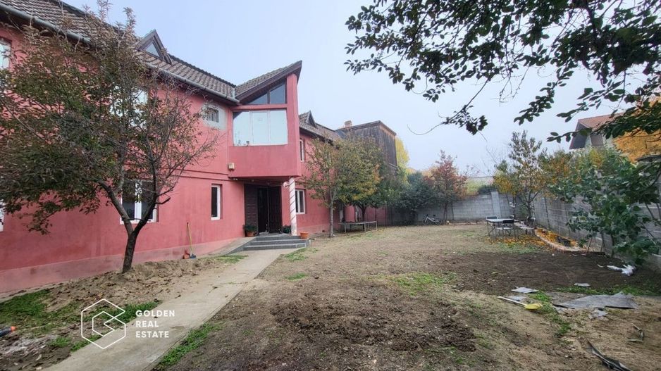 Casa in Olimpia-Stadion, Timisoara, ideala pentru Investitii - Poză 1