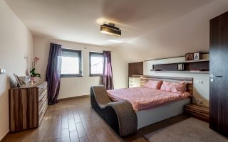 Casă SMART autonomă energetic, 4 dormitoare, Aradul Nou - Poză 9