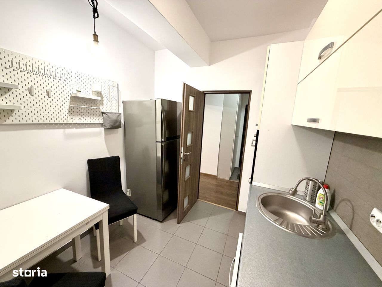 Apartament 2 cam decomandat • Metrou Leonida • Loc de parcare - Poză 5