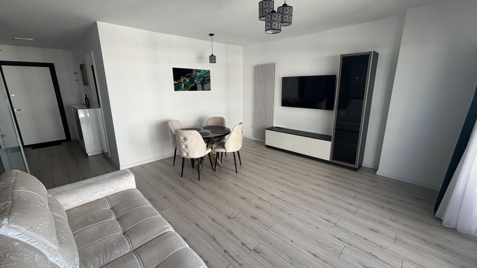 Chirie 2 Camere GranVia Lake View - Terasă cu vedere la Lac - Poză 6