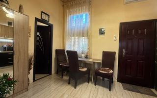 Apartament cu 2 camere decomandat in Centrul orasului str Horea nr 2 - Poză 2