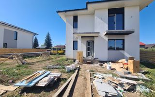 Doar o vila a mai ramas!Nu rata ultima disponibilitate Ciurbesti lac - Poză 2