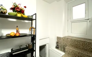 DE VANZARE CASA 5 CAMERE | RENOVATA | TERASA | 2 INTRARI SEPARATE | ZONA UNIRII - Poză 28