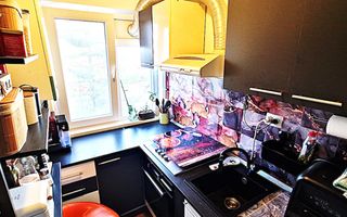 Vand apartament cu 4 camere in zona spitalul judetean,comision ,,0'' - Poză 15