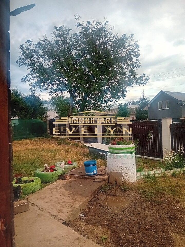 Casa + teren de vanzare in Zaicesti la strada principala, pret 75000 euro negociabil! - Poză 4