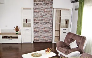 Centru, apartament cu 3 camere, 92mp utili, mobilat si utilat 170000 euro - Poză 12