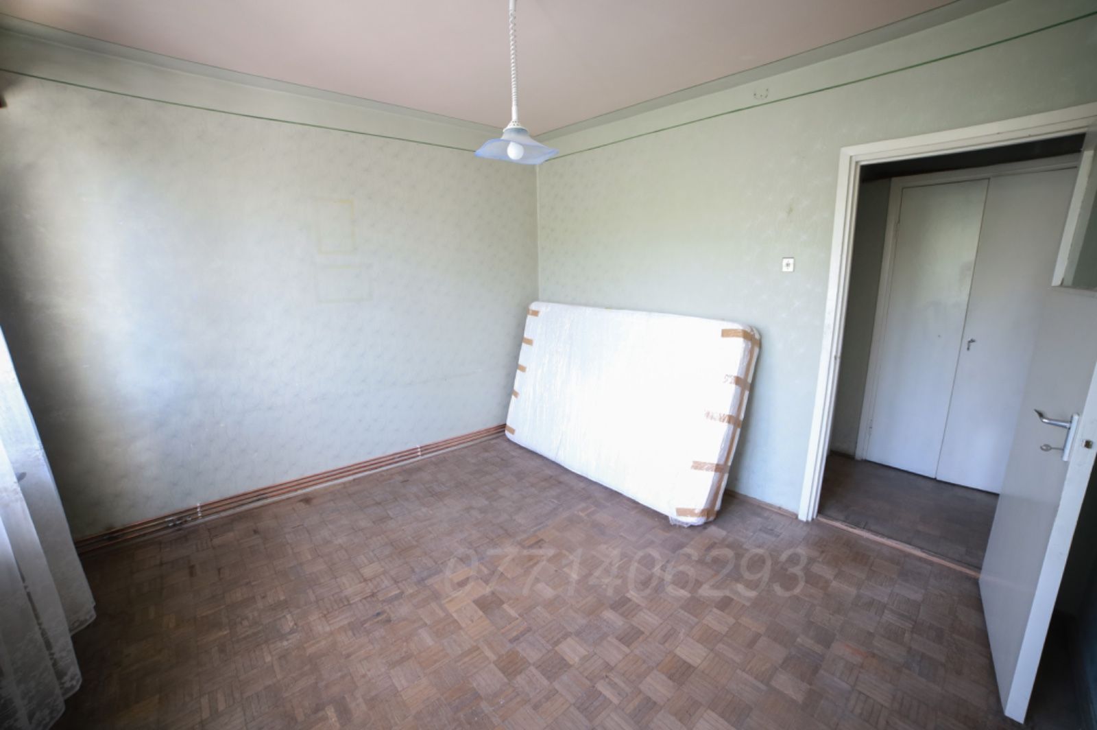 2 Camere Astra-Saturn, liber, 85000Euro - Poză 4