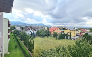 2 camere insorit, mobilat, utilat, parcare, House Residence - Tractorul - Poză 1