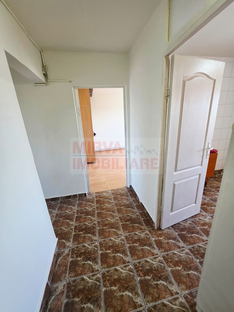 Vanzare apartament 3 camere, 2 băi, decomandat – Enăchiță Văcărescu - Poză 2