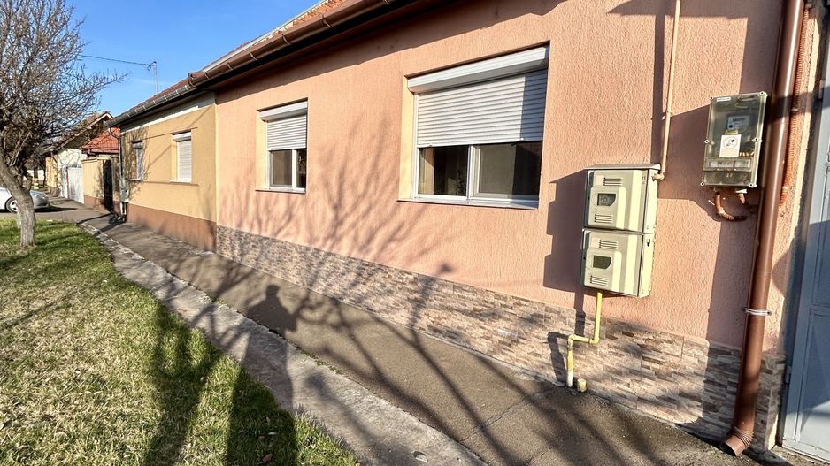 Casa zona Iosia - Poză 1