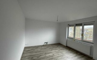 BRASADAS vinde ap 2 cam Botizului etaj 4/4 60mp - Poză 3