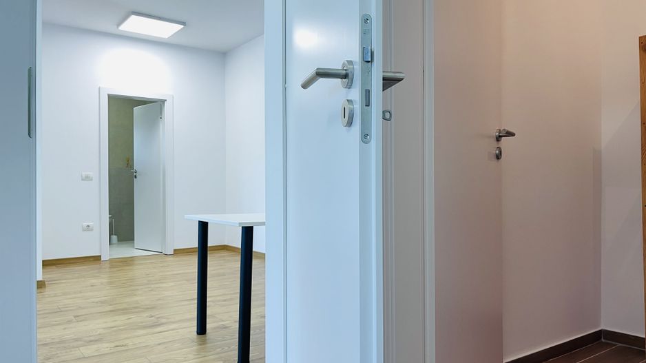 Spatiu comercial 3 incaperi, 55 mp | Curte proprie 50 mp | Parcare - Poză 22