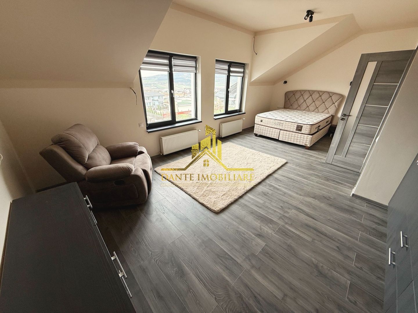 Duplex, 5 camere ultrafinisat, spatios, luminos ,parcare, Iris, Auchan - Poză 6