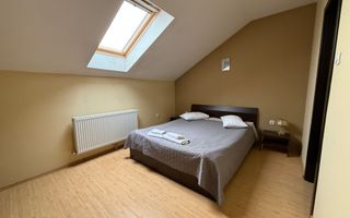 Casa individuala | 7 Camere cu baie proprie | Promenada - Poză 14