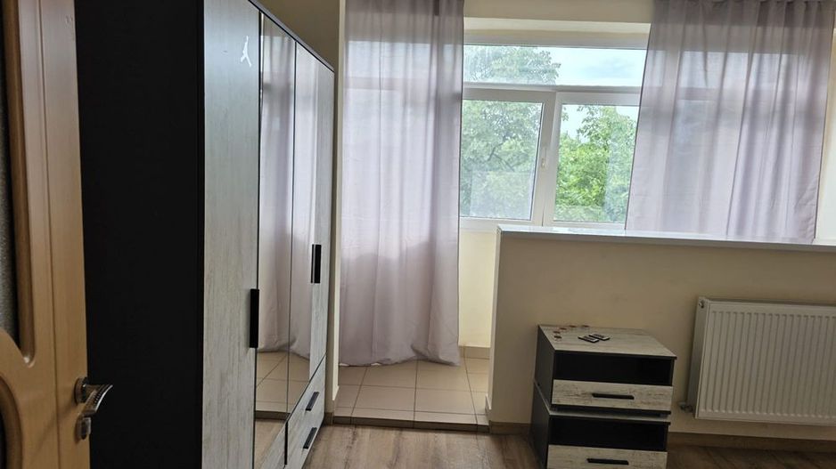 De vanzare apartament 2 camere Dimitrie Cantemir - Poză 2