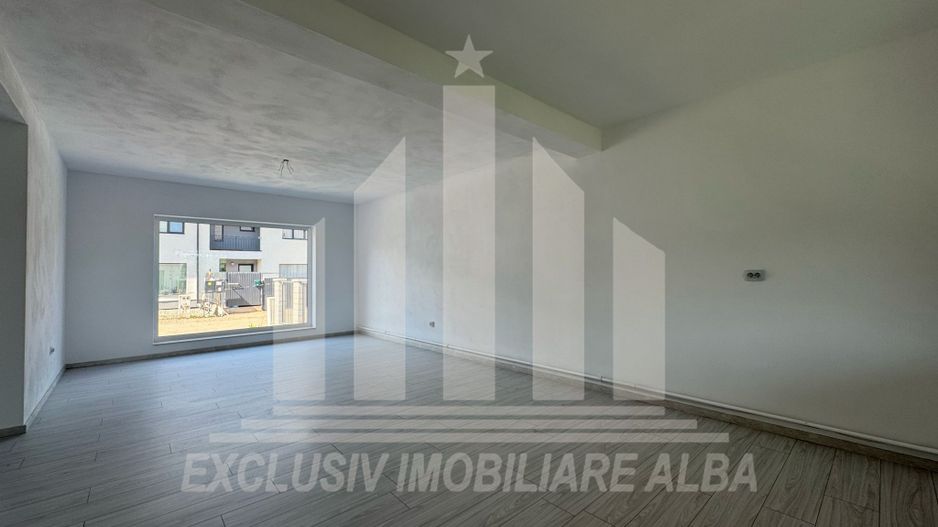 Casa insiruita de vanzare, Alba-Micesti - Poză 3