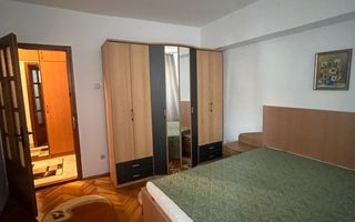 Inchiriez 3 camere decomandate zona Complex - Poză 5