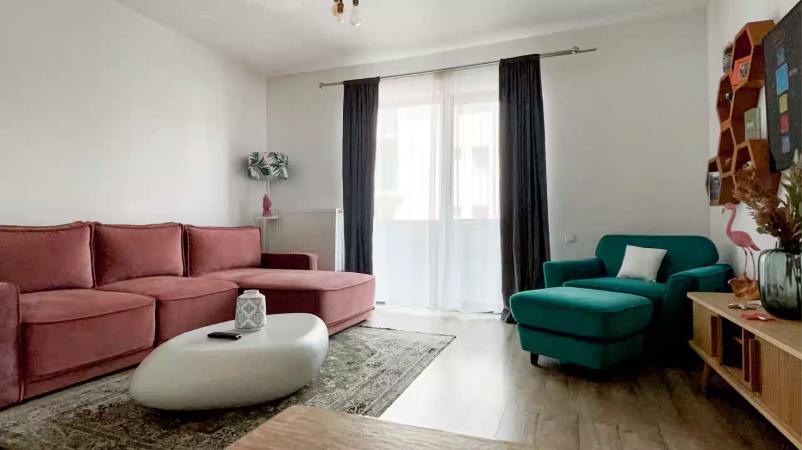 Apartament Modern De Inchiriat | Gradina | Terasa Acoperita | Balcon | Parcare - Poză 7