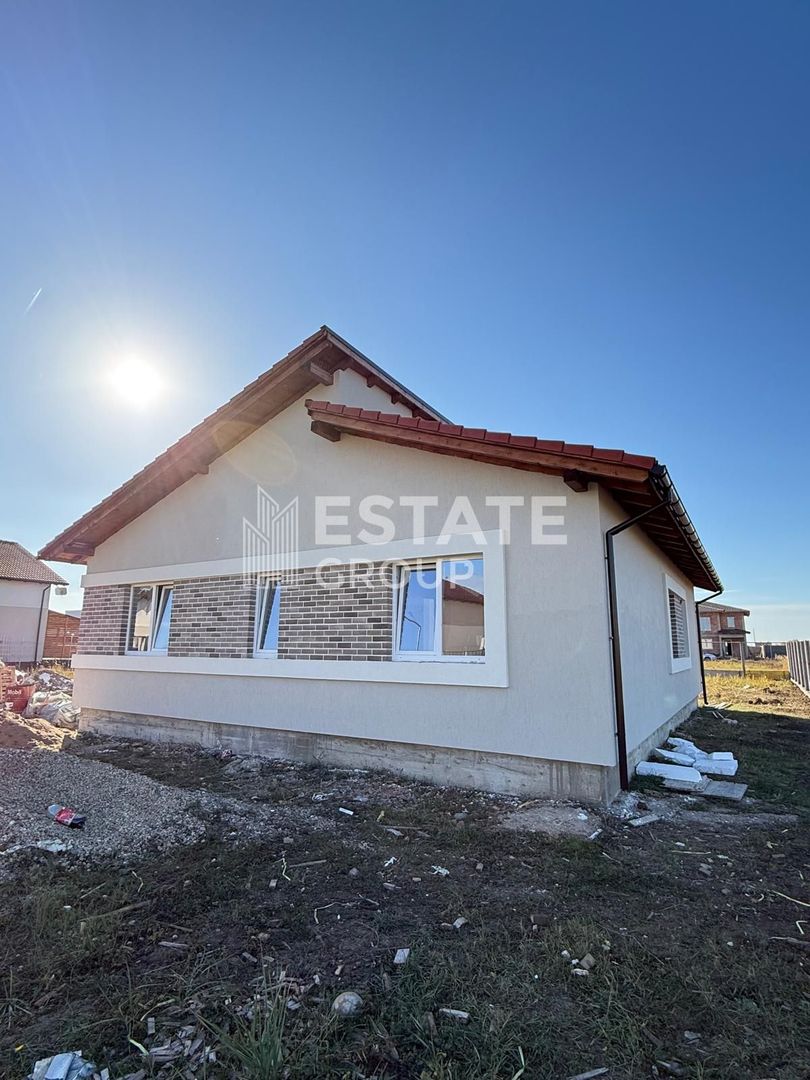 Casa individuala pe parter Mosnita Noua - Poză 1