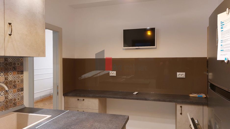 Apartament "COBERTURA", PENTHOUSE "PIATA SPANIEI", TERASA 63 mp, CONSOLIDAT 1978 - Poză 34