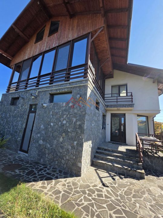 Apartament la casa, 2 camere, parcare, zona Muscel - Poză 1