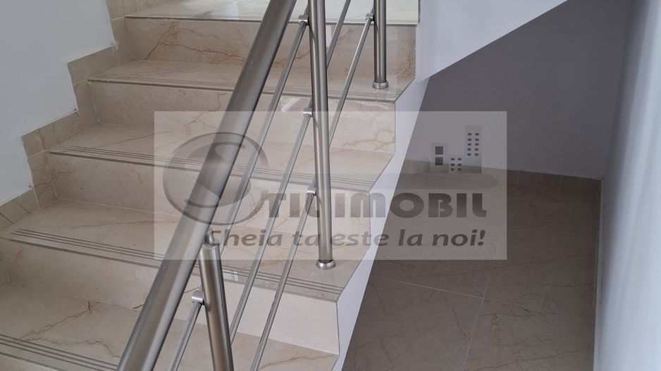 Casa tip Duplex in Valea Adanca 150 000 euro - Poză 9