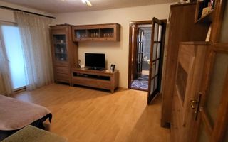 2 cam Matei Basarab bloc izolat - Poză 1