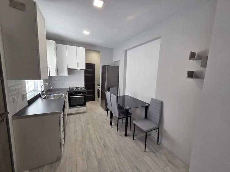 Apartament cu 2 camere renovat la casa | Curte | Central - Poză 5