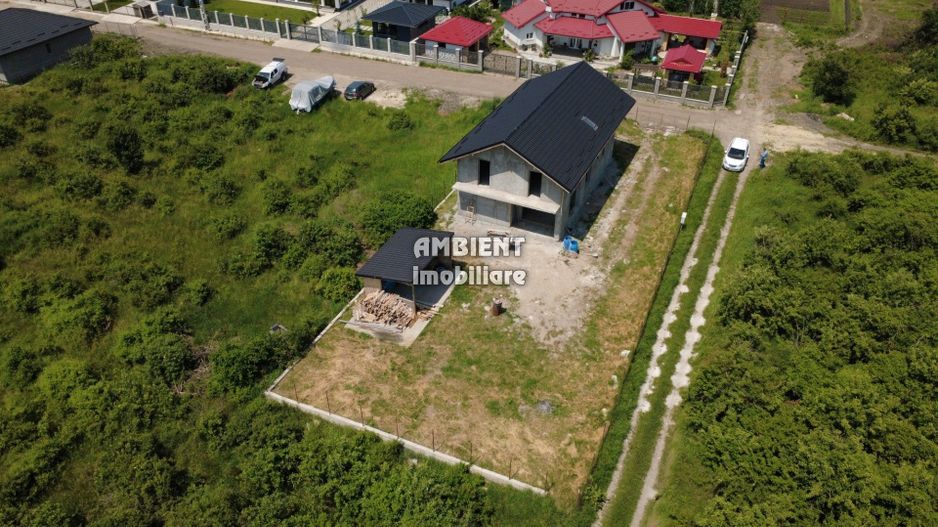 DE VÂNZARE / SCHIMB - Vilă P+M la ”GRI”, zona EVEREST; - Poză 4