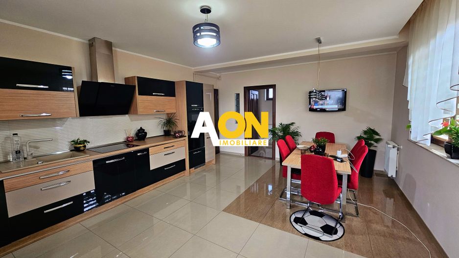 Casa 5 camere, 870 mp teren, mobilata, utilata, zona Cetate - Poză 7