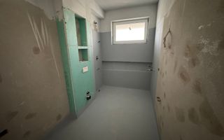 Gradina proprie de 62 mp. Decomandat. 40 mp utili - Poză 6