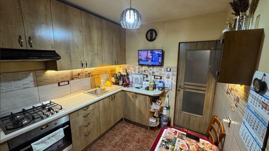 3 Camere Decomandat - Bloc 1986 - Nicolina Belvedere - Poză 3