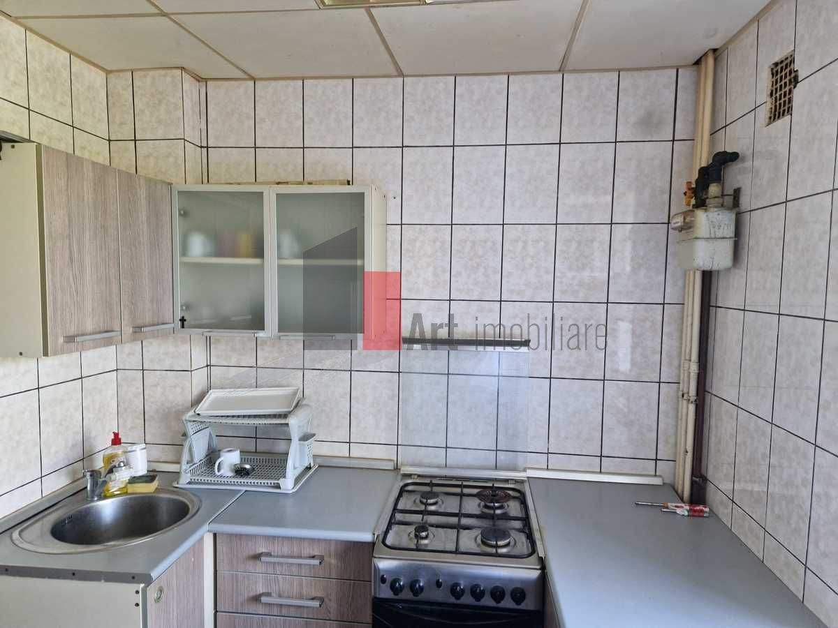 Vânzare apartament 3 camere Brâncoveanu-Nițu Vasile - Poză 4