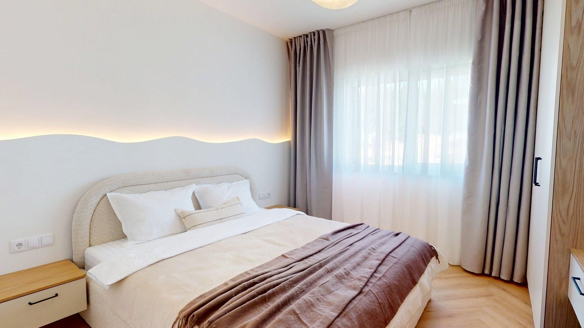 Penthouse 3 camere, 2 băi, mobilat complet, orientare SUD - întabulat - Poză 4