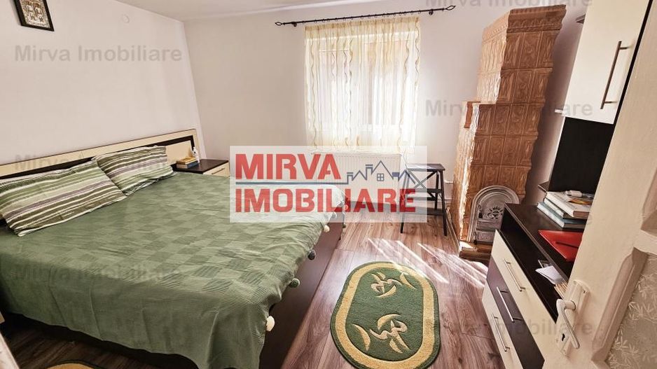 Vanzare vila 6 camere + spatiu comercial, mobilata si utilata, in Blejoi - Poză 12