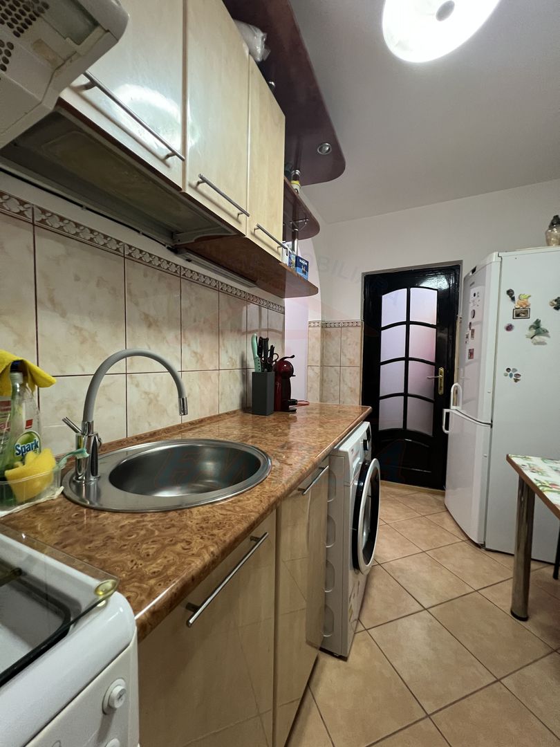 🏠 Apartament luminos cu 2 camere, circular, parter, Micro 17, Galați - Poză 9