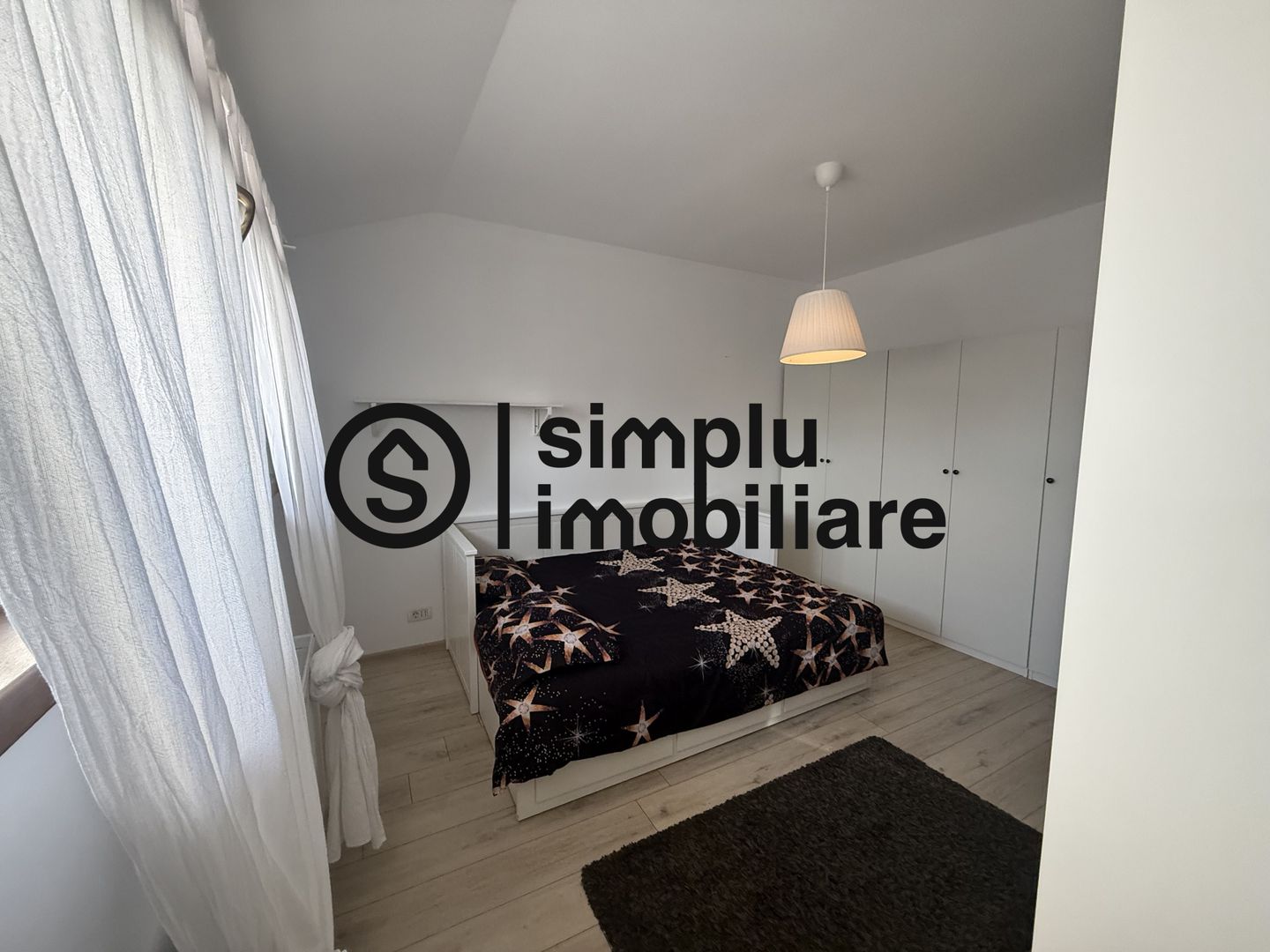 Casa centrala zona Siloz P+M - Poză 15