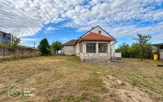 Casa solida cu teren intravilan de 1.555 mp, Sebis, jud. Arad - Poză 16