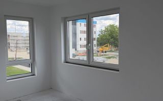 BRASADAS vinde ap 2 cam 56 mp etajul 1 Micro 17 parcare. - Poză 5