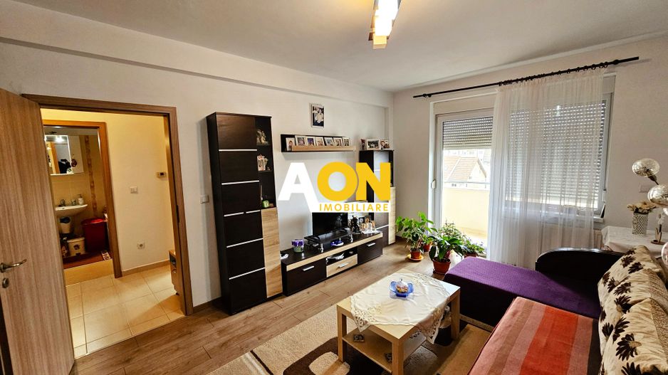 Garsoniera bloc nou, 35 mp utili + balcon 4,5 mp, zona Kaufland - Poză 1