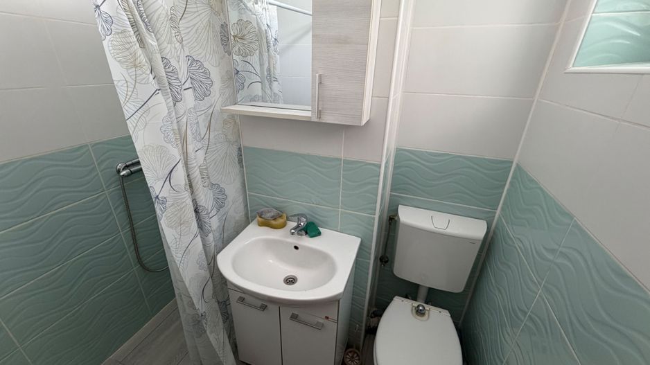Apartament 3 camere de inchiriat, etaj 5 - zona Cetate - Poză 8
