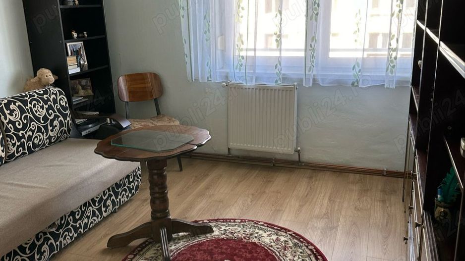 Ag BRASADAS vinde apartament cu 3 cam Piata Unirii etaj 2. - Poză 3