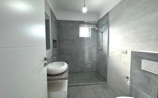 Decomandat. Etaj intermediar. Balcon mare. Loc de parcare. - Poză 6