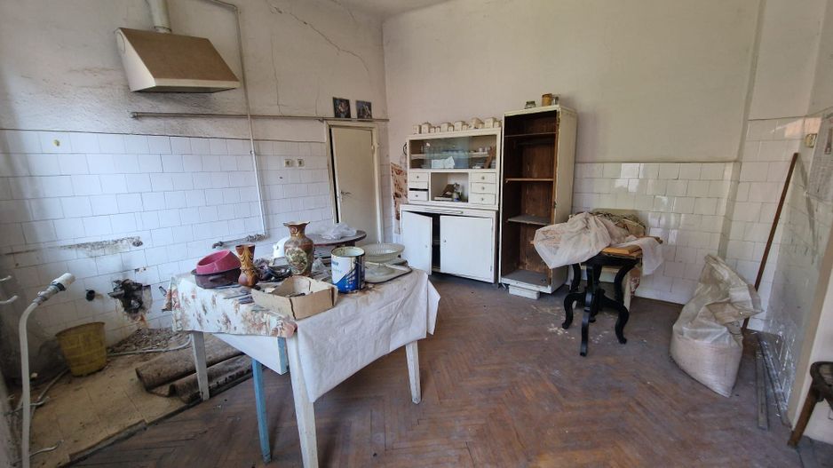 CASA DE VANZARE CENTRU - Poză 5
