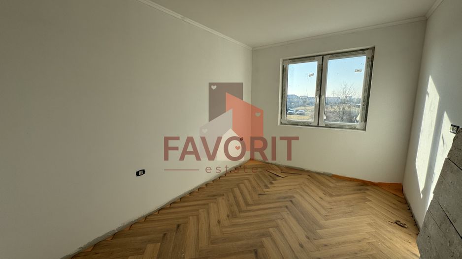 Finisat la cheie. Acces asfaltat. Toate utilitatile - Poză 1