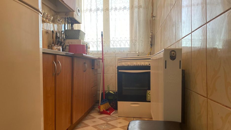 Vanzare apartament cu 2 camere in Targoviste - M11 - etajul 3 - Poză 5