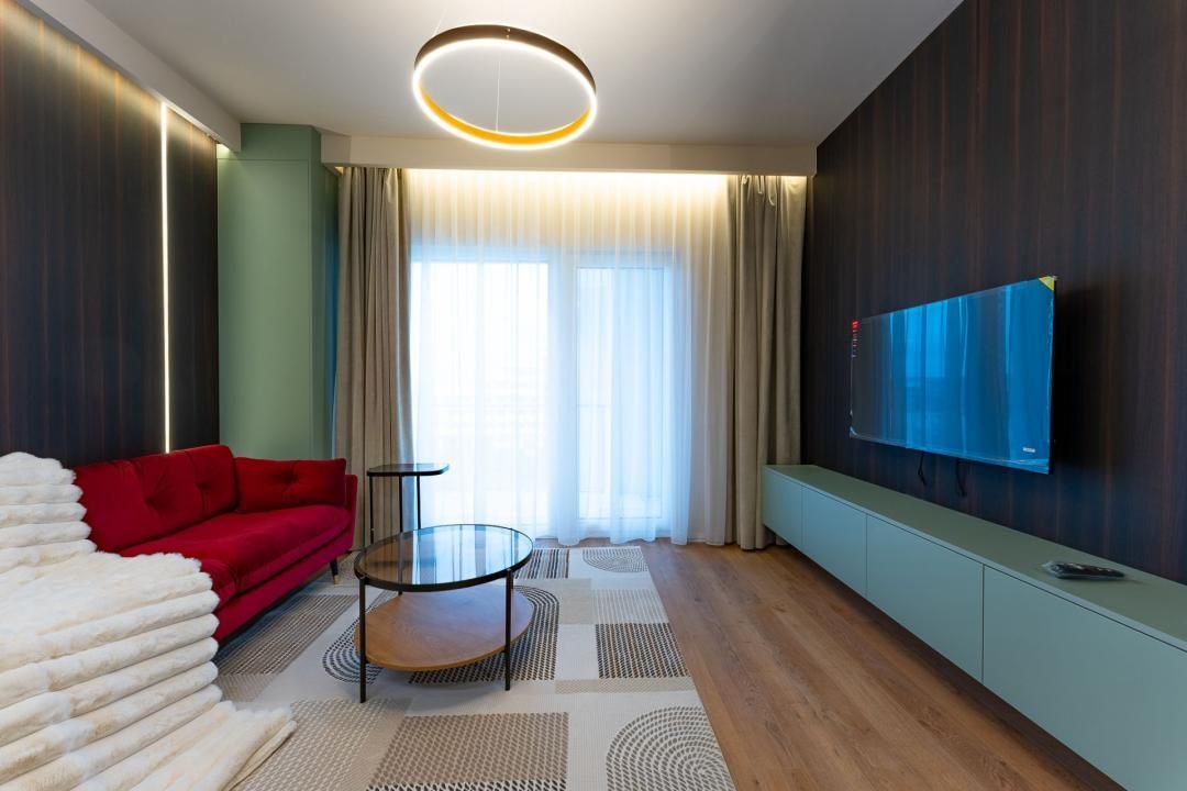 Apartament 2 camere, etaj intermediar, balcon, garaj, Eroilor - Poză 3