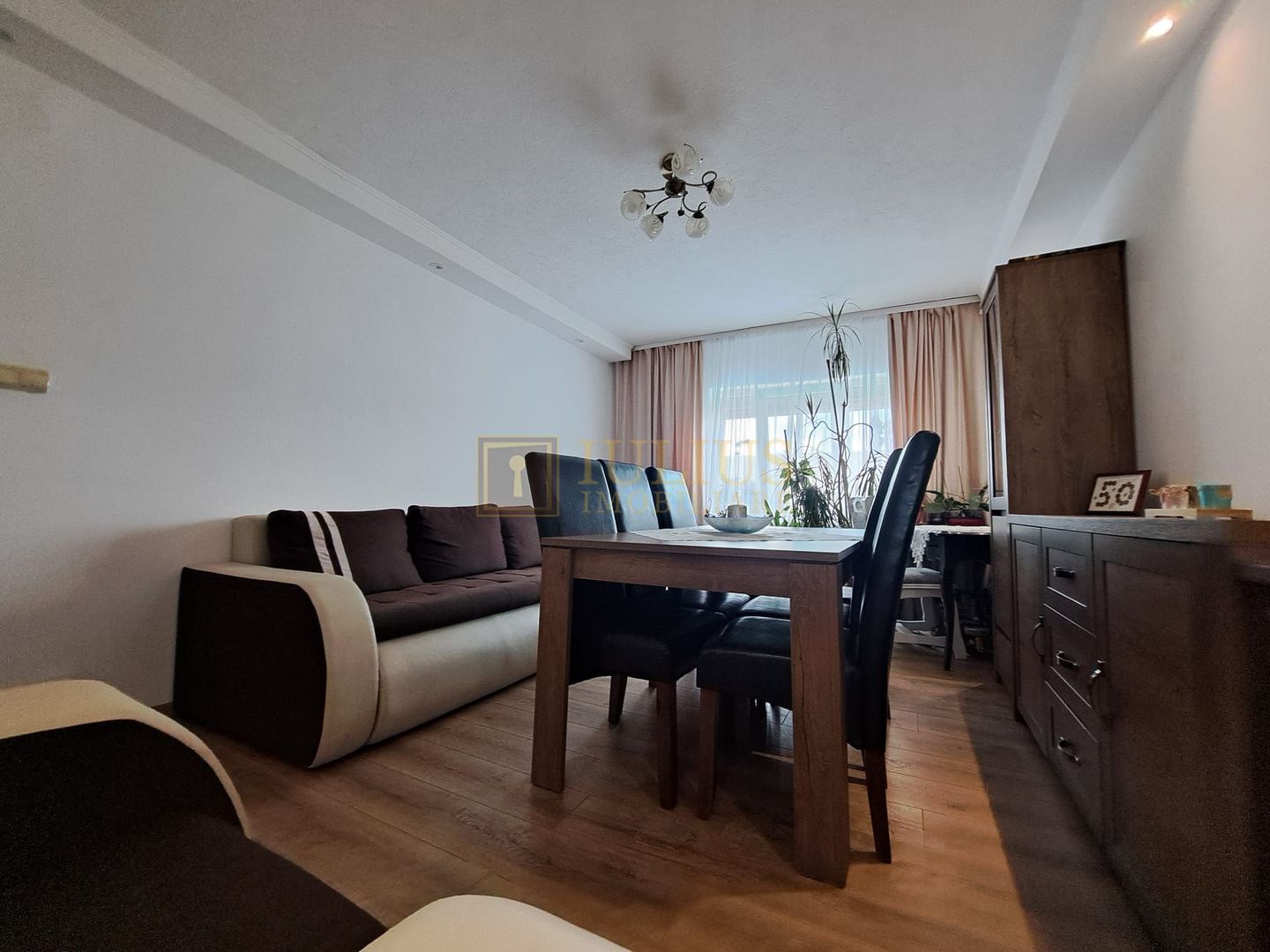 Zona centrala, 3 camere, centrala proprie, ideal pentru studenti - Poză 8