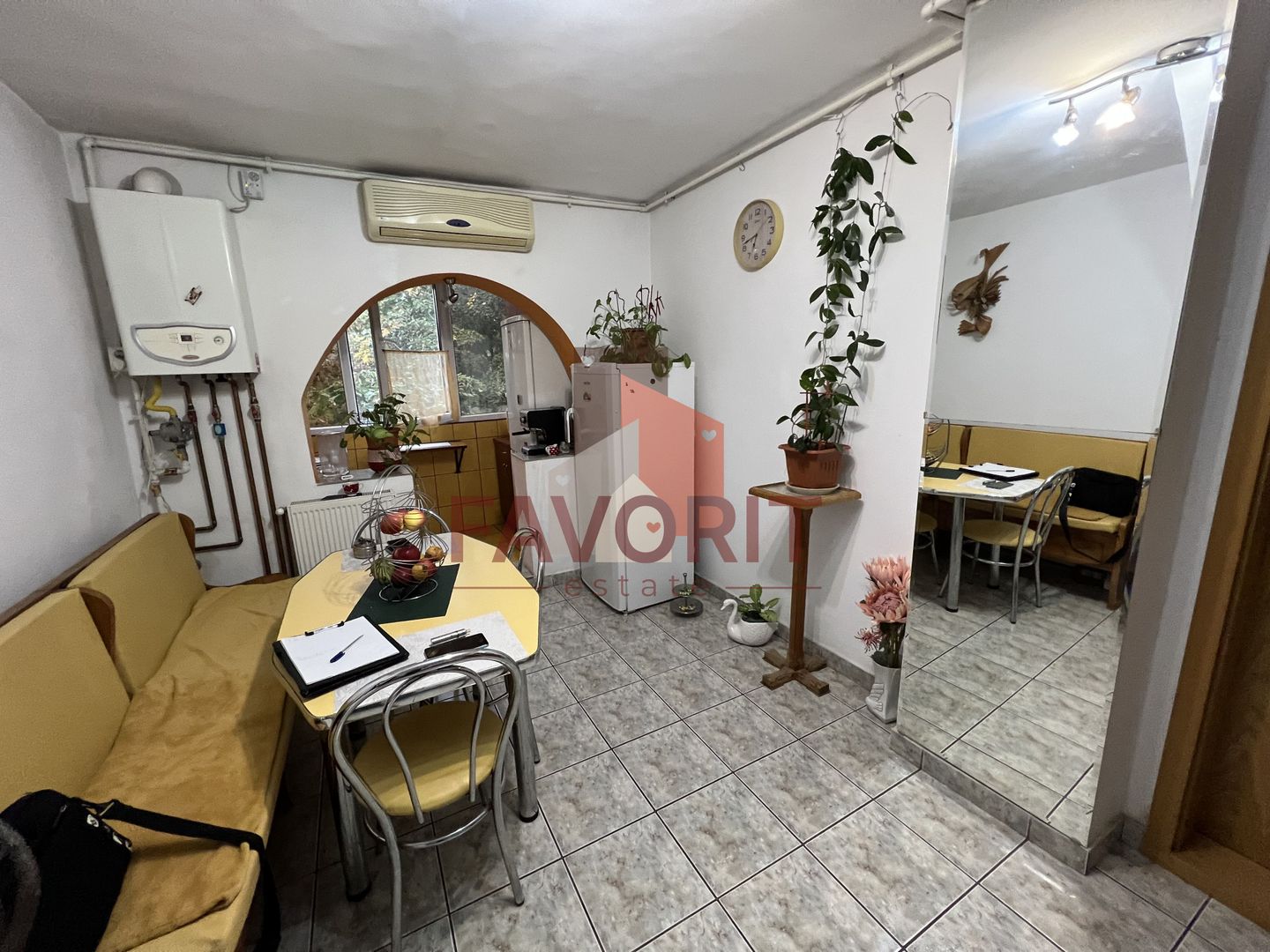 Centrala proprie. 2 balcoane. Bloc izolat termic exterior. - Poză 4